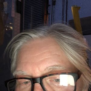 Meet your Posher, Marie